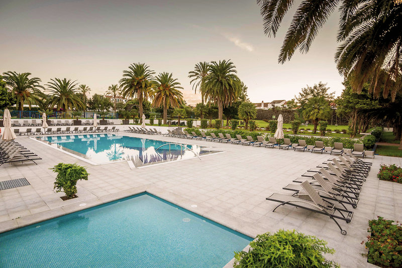 Hotel Azoris Royal Garden 3