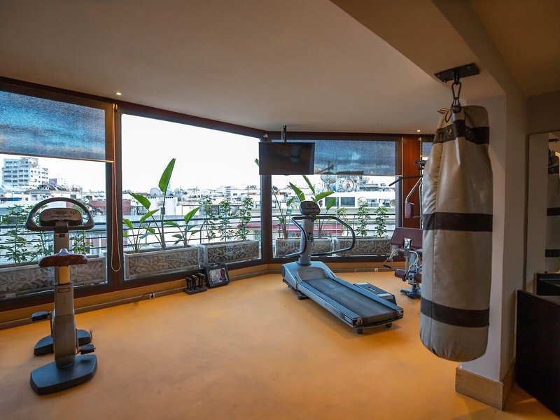 Gray Boutique & Spa 29