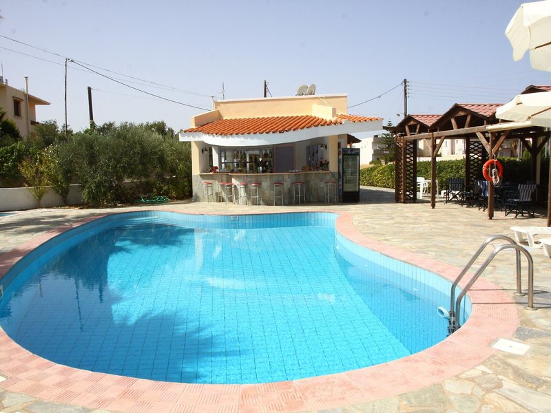 Mari Evans Apartments 7 - Outdoor Pool