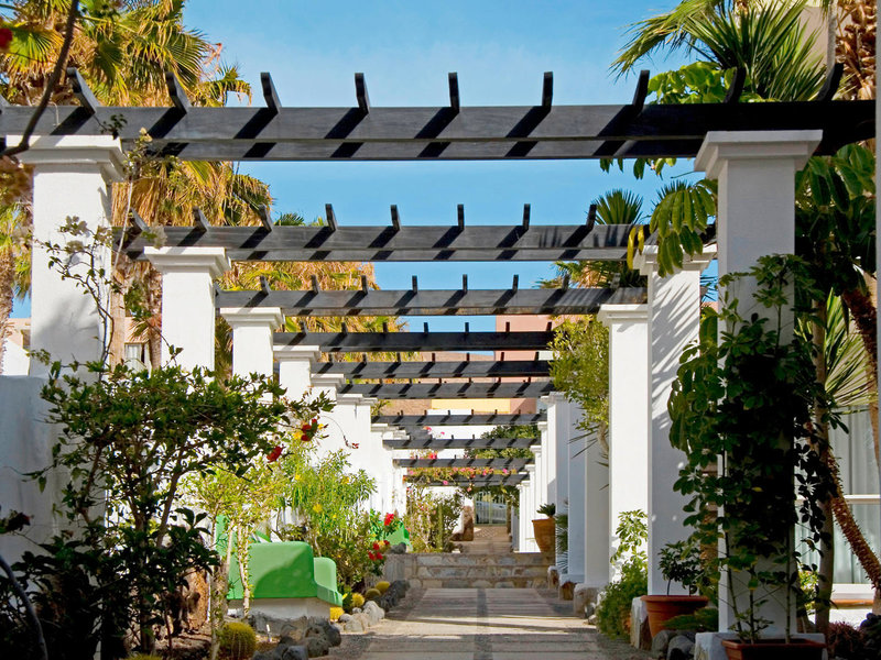 Aparthotel Esquinzo Y Monte del Mar 7