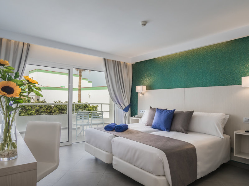 Aparthotel Esquinzo Y Monte del Mar 14