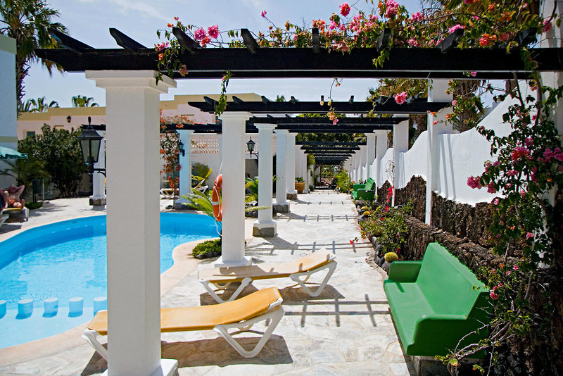 Aparthotel Esquinzo Y Monte del Mar 3