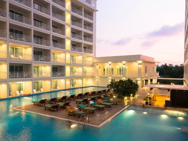 The Chanalai Hillside Resort 1