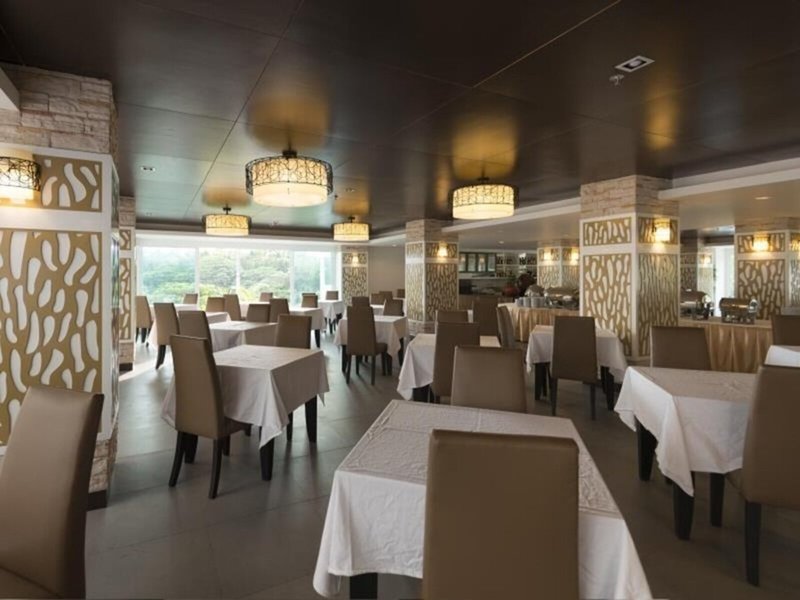 The Chanalai Hillside Resort 21