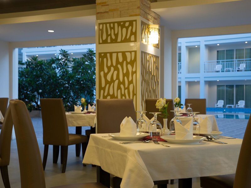 The Chanalai Hillside Resort 22