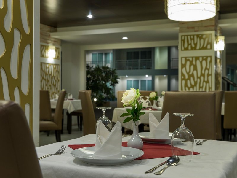 The Chanalai Hillside Resort 24