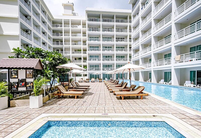 The Chanalai Hillside Resort 3