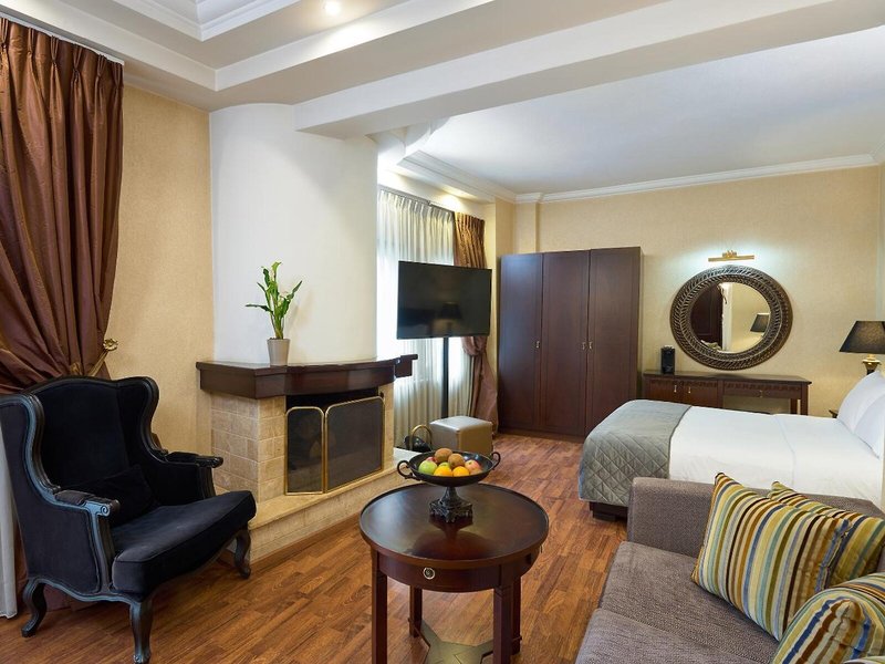 Mediterranean Olympus 41