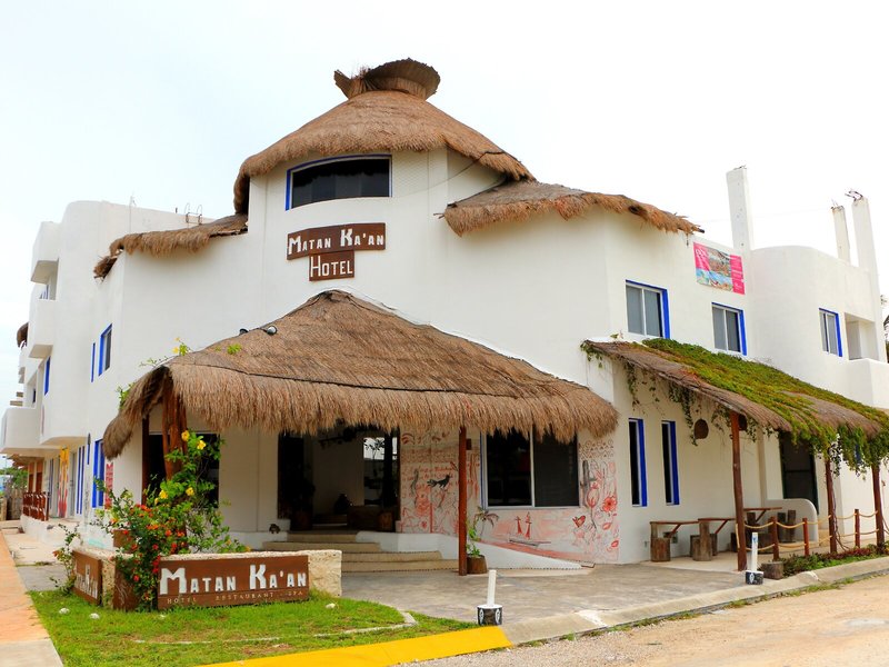 Kalma Matan Kaan By Econo Lodge 5