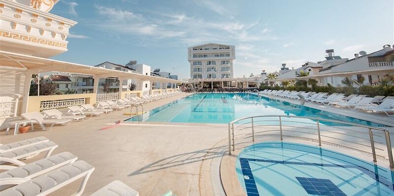 Maya World Park Hotel 4