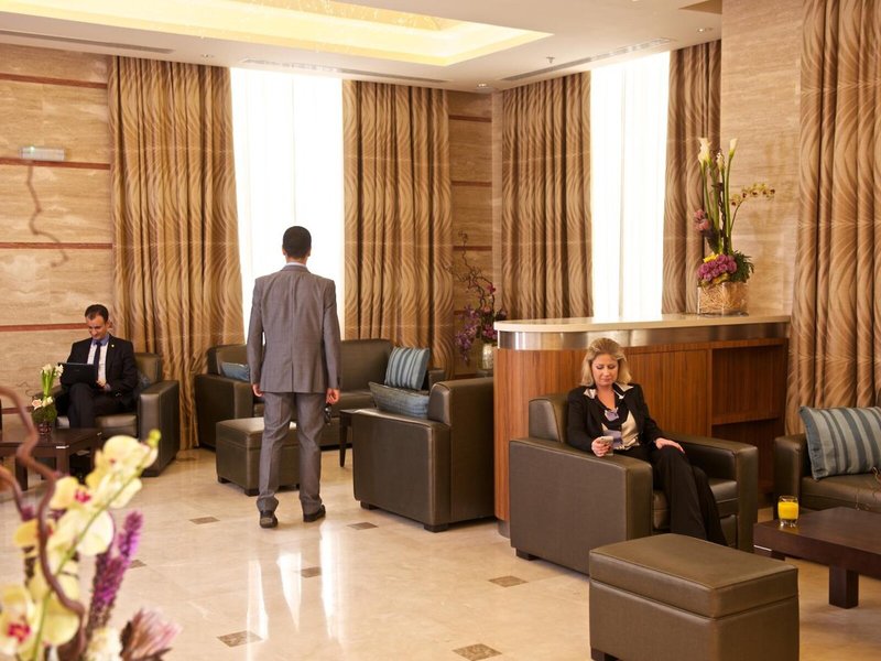 The Royal Riviera Hotel 7