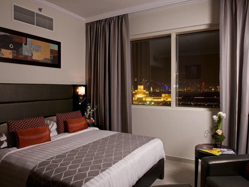 The Royal Riviera Hotel 23
