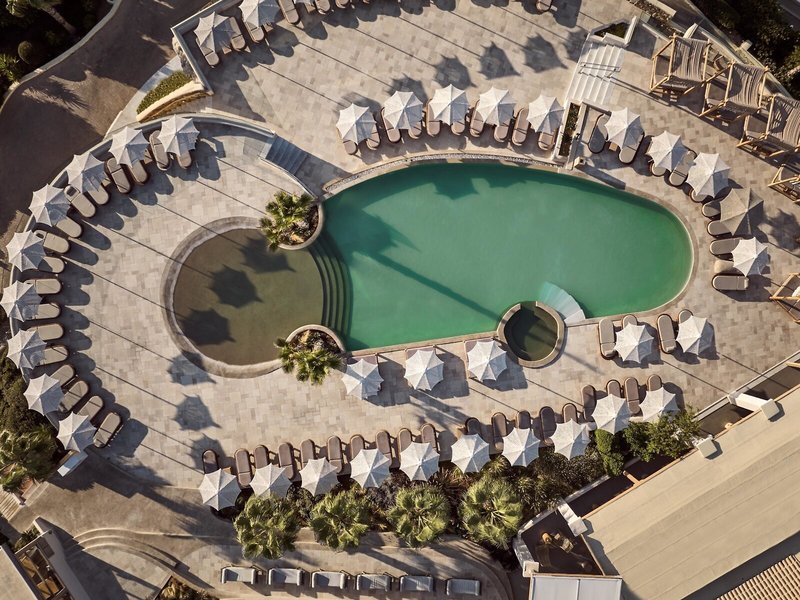 Sea Side Resort & Spa 9