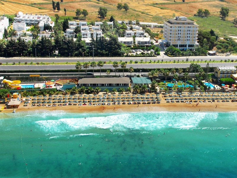 Antik Garden & Hotel Antik 1