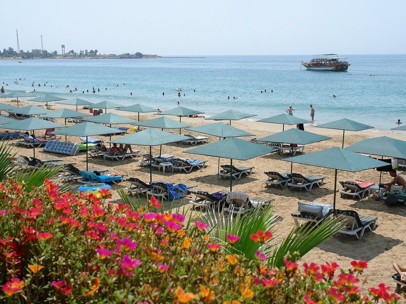 Antik Garden & Hotel Antik 2