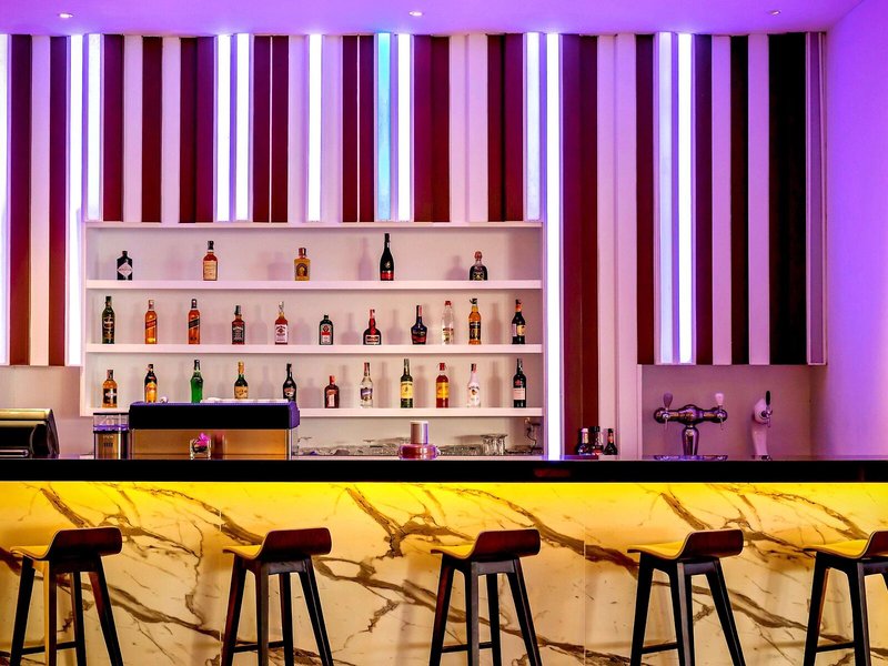 Grand Mercure Phuket Patong 30