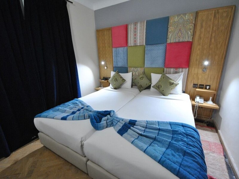 Al Jasira Hotel 18