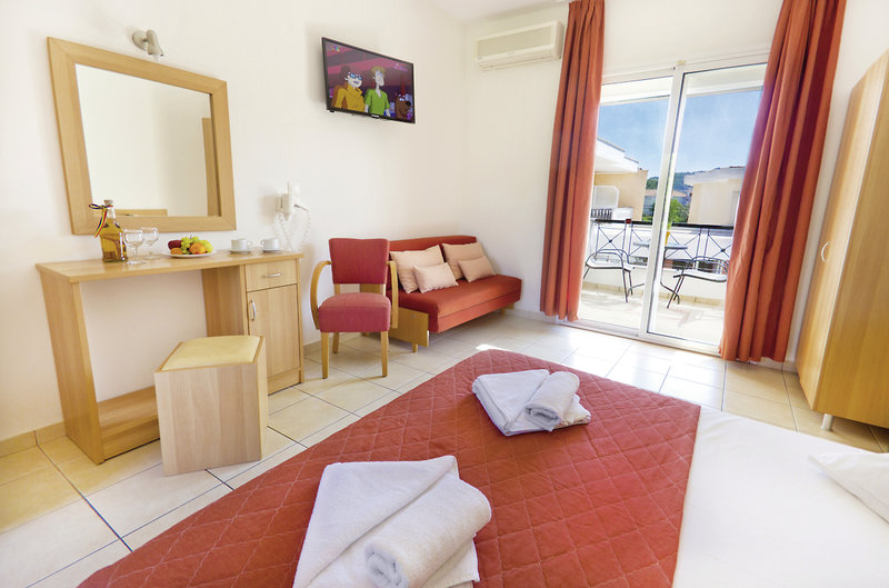 Filia Hotel & Apartments 5