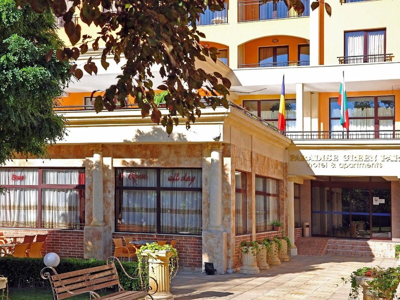Paradise Green Park Hotel & Apartments 3