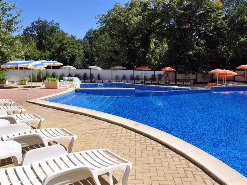 Paradise Green Park Hotel & Apartments 7