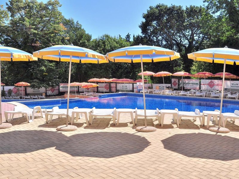 Paradise Green Park Hotel & Apartments 11