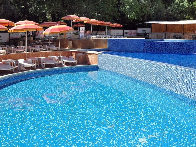 Paradise Green Park Hotel & Apartments 16