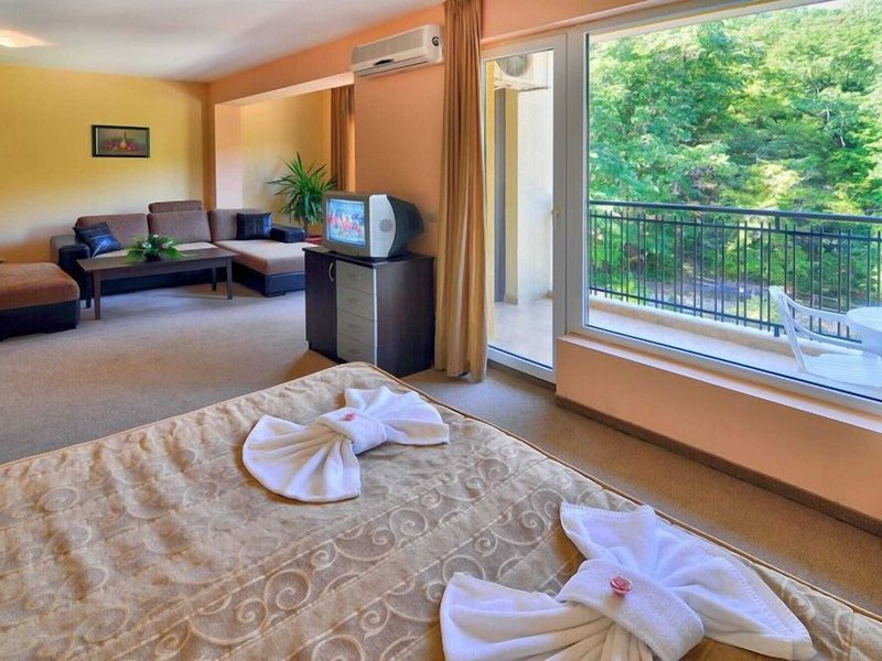 Paradise Green Park Hotel & Apartments 42