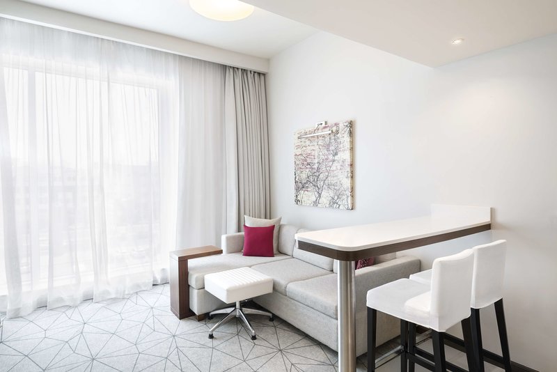 Hyatt Place Dubai Al Rigga 14