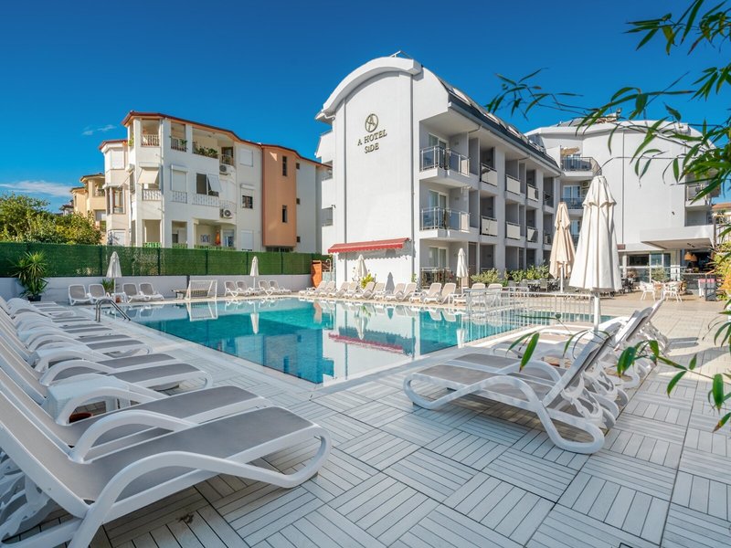 A Hotel Side 6