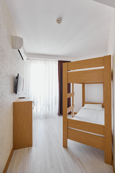 A Hotel Side 6
