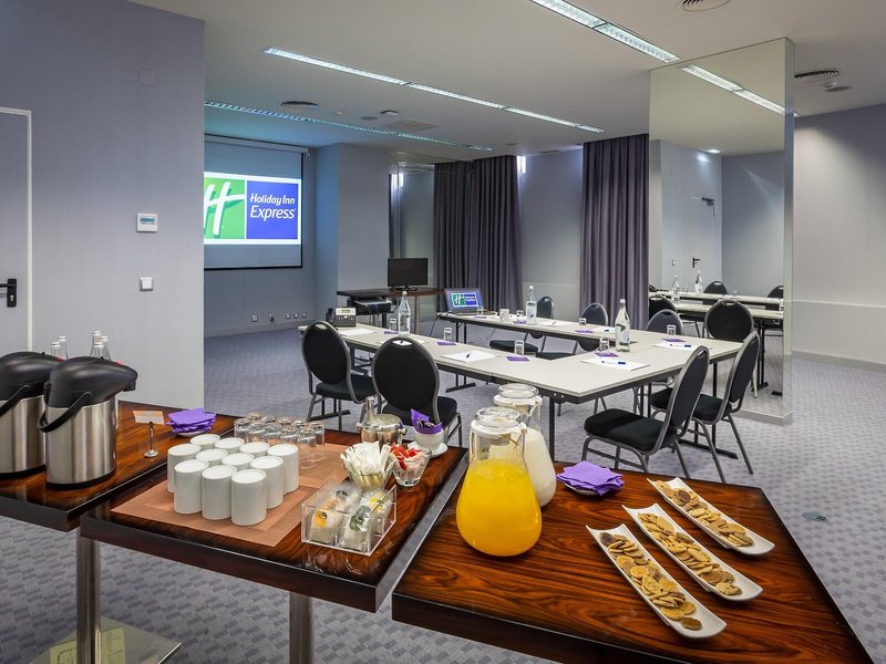 Holiday Inn Express Lisbon - Av. Liberdade 11