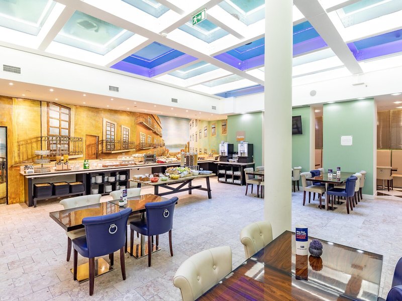 Holiday Inn Express Lisbon - Av. Liberdade 17