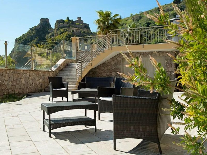Elihotel  5