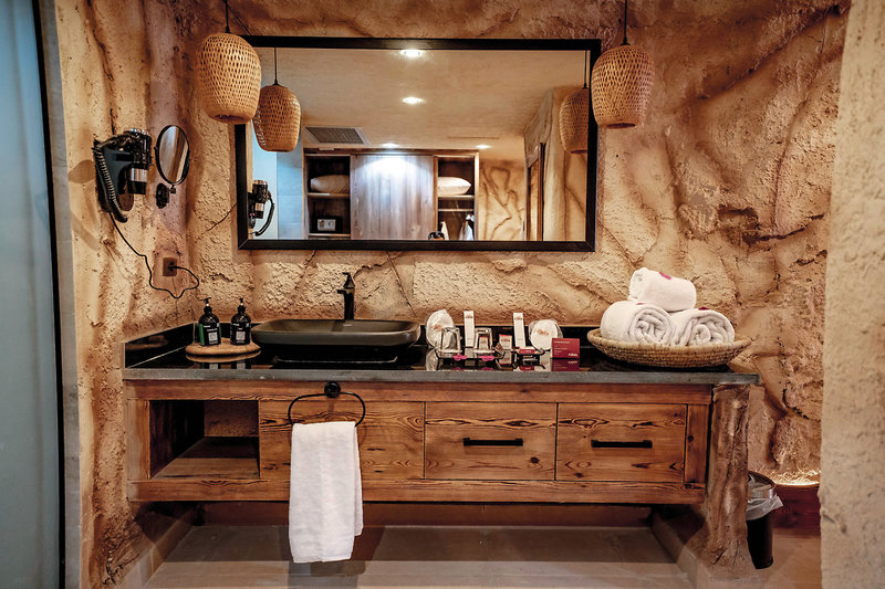 Caves Beach Resort 29