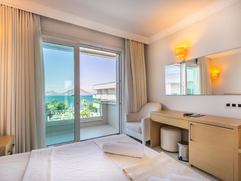 Dragut Point South 37