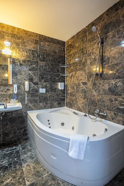 Dragut Point South 43