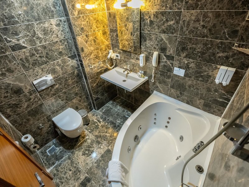 Dragut Point South 44