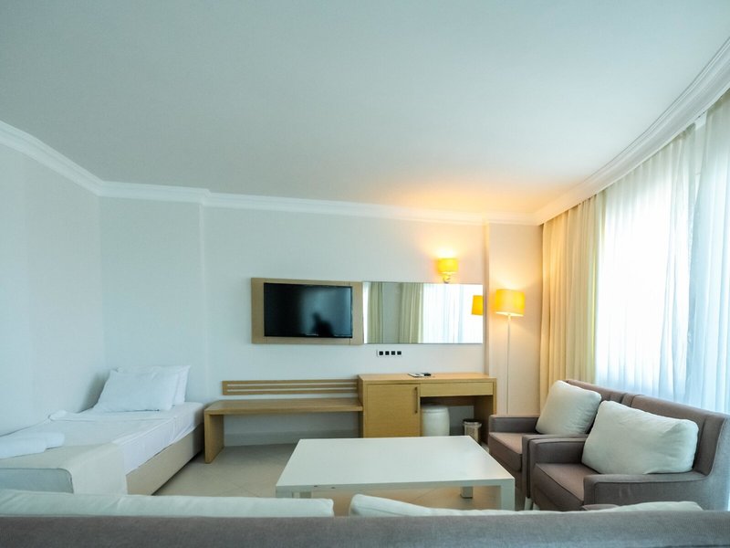 Dragut Point South 47