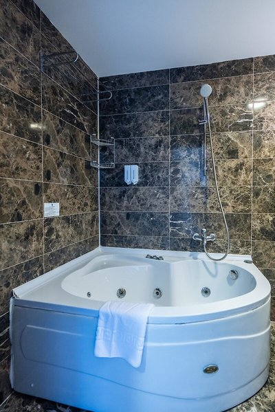 Dragut Point South 48