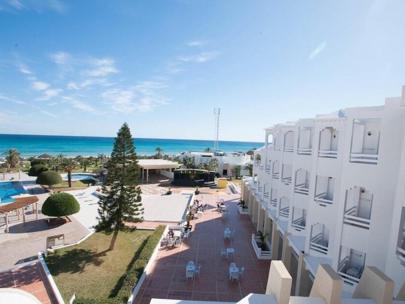 Thapsus Beach Resort 1