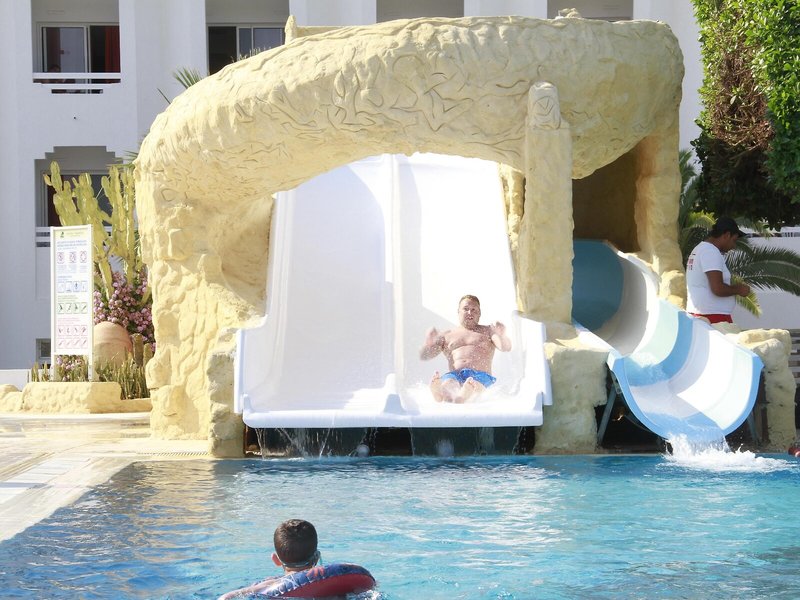 Thapsus Beach Resort 14