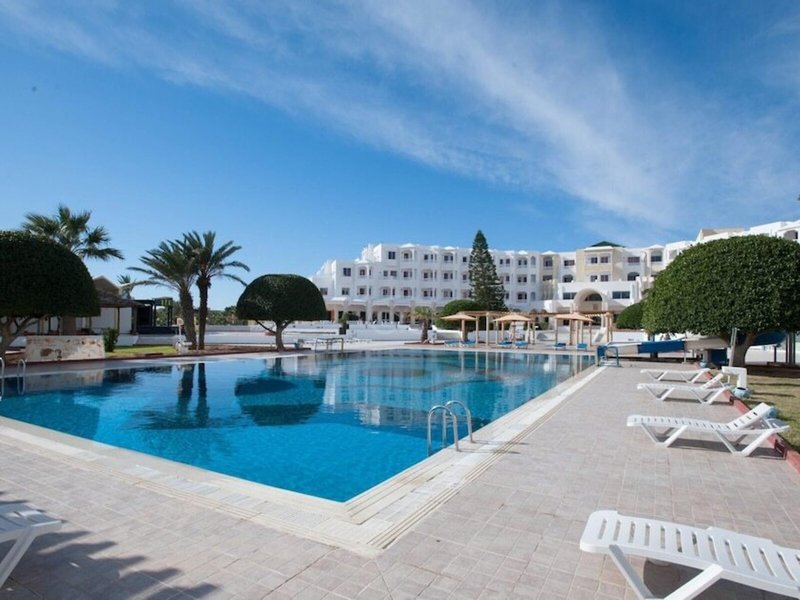 Thapsus Beach Resort 19