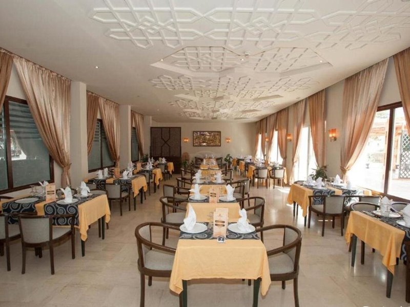 Thapsus Beach Resort 32