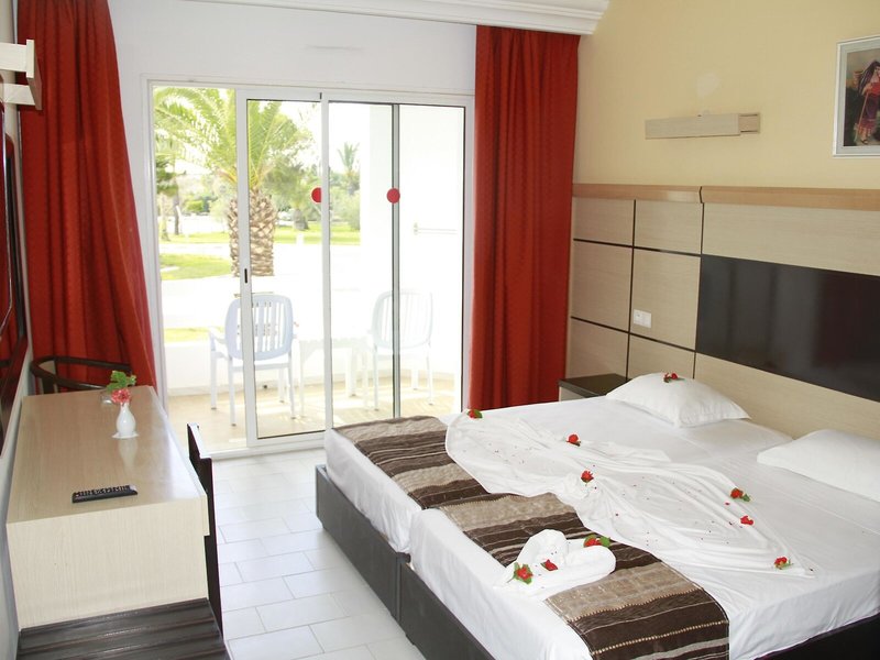 Thapsus Beach Resort 47