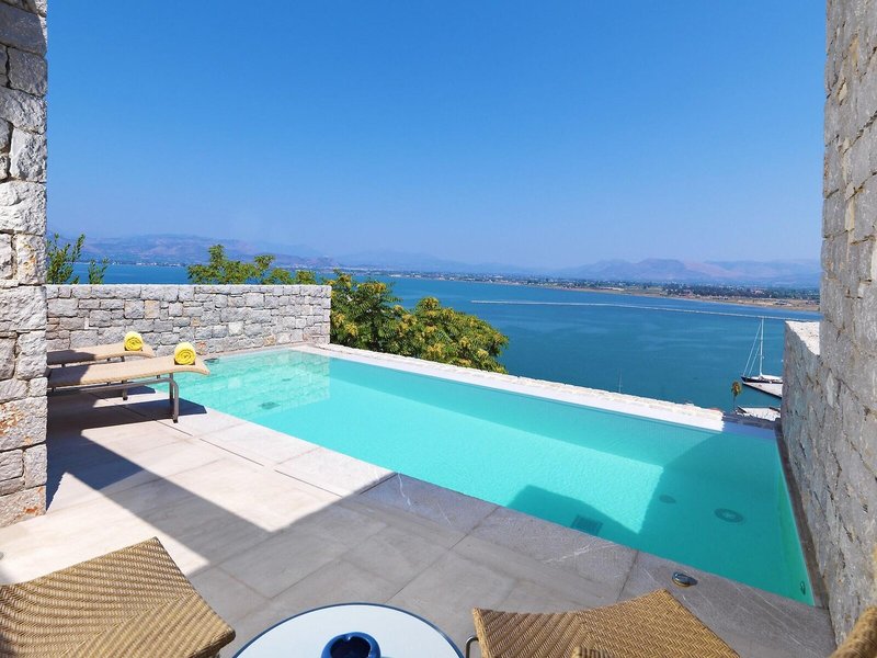 Nafplia Palace & Villas 19