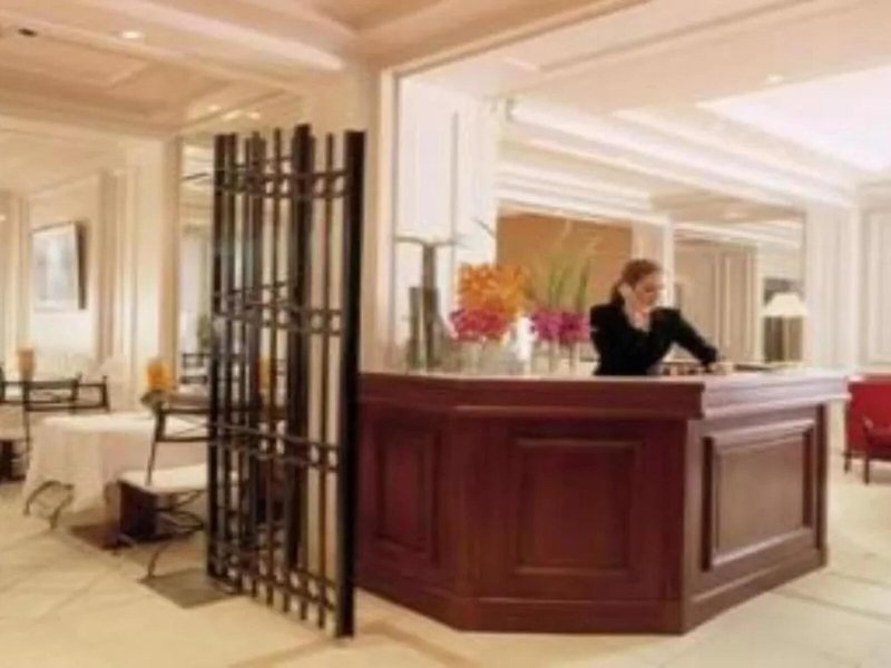 Suites Unic Renoir St. Germain 3 - Lounge / Lobby