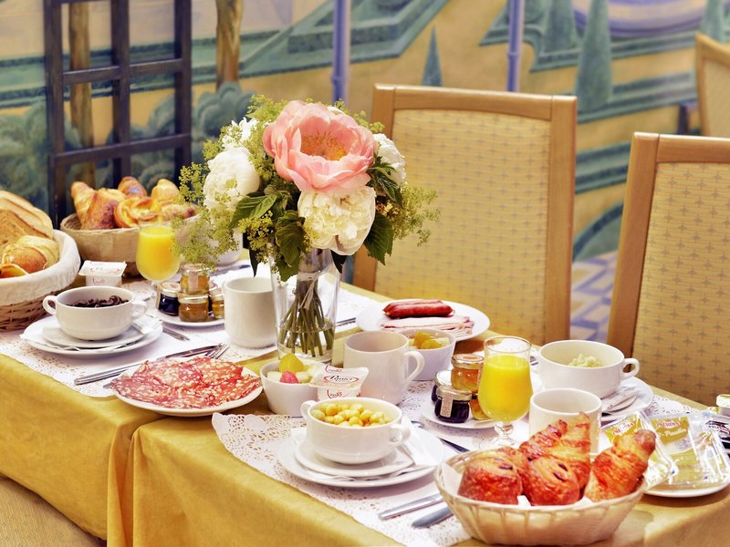 Suites Unic Renoir St. Germain 11 - Restaurant