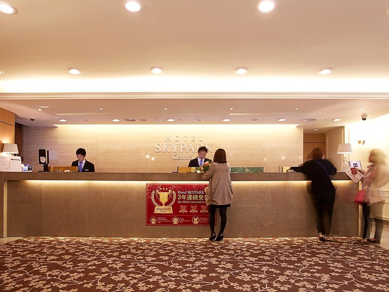 Hotel Skypark Central Myeongdong 6 - Lounge / Lobby