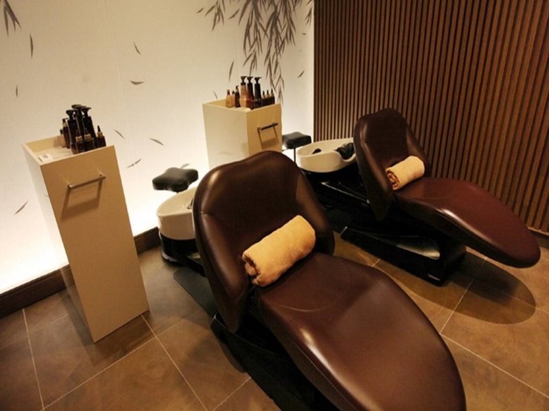 Hotel Skypark Central Myeongdong 22 - Health & Beauty