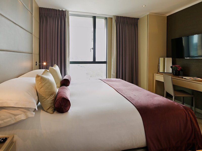 Cheval Three Quays 21